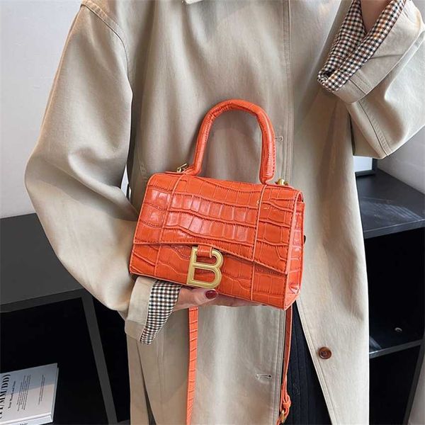 

68% off 2023 new bagdesigner new classic stone pattern fashion versatile western small fragrant style one shoulder crossbody bag