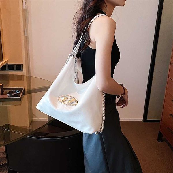 

66% off 2023 new bag designer minimalist fashionable chain backpack for women's new fashion style and large capacity underarm bag