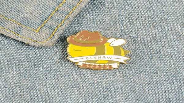 

bee enamel pins mr cowboy bee pin badges beehaw yellow gentleman hat insect brooches lapel clothes backpack bag animal jewelry gi3917936, Gray