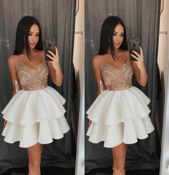 

short homecoming dresses with lace appliques spaghetti strap a line tiered cocktail party wear special occasion prom gowns1270644, Black