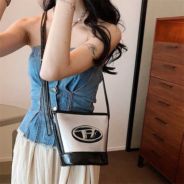 

60% off designer baobao women's summer fashion contrast color popular versatile casual small crowd large capacity one shoulder oblique