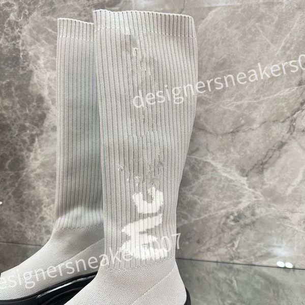

2023 new luxurys shoe autumn and winter men sneaker male star fashion casual shoes mens socks shoes double non-slip soles 35-46 sneakers xsd, Black