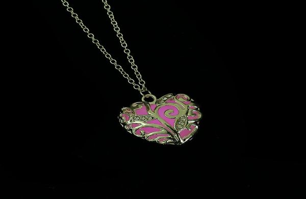 

pendant pendants jewelry valentines day blue glowing heart necklace dark fairy magical glow in the darks necklaces drop delivery8510669, Silver