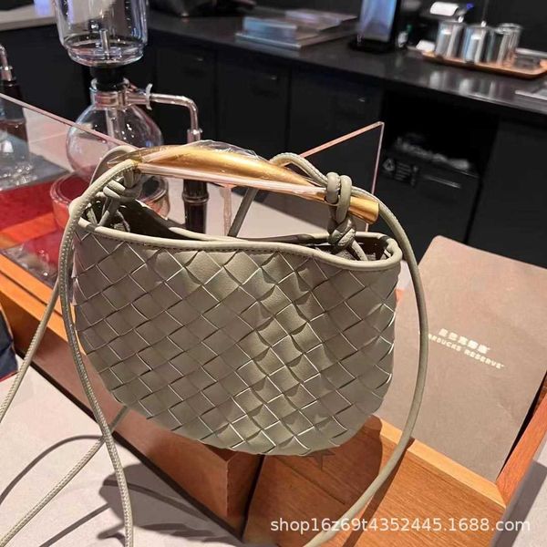 

designer bag v woman small bot for bags botacet ladies design vnenat designer bag hand woven sardine mini dumpling 2023 new summer high feel