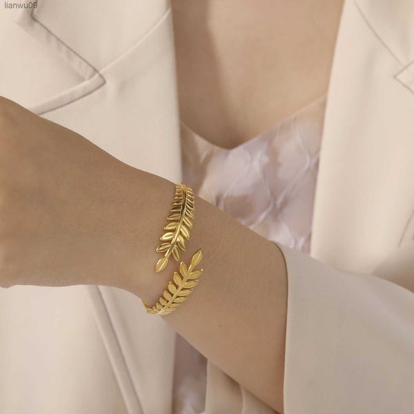 

cazador leaves ear of wheat bracelet for women stainless steel cuff bangles gold color luxury jewelry mother day gift birthday l230704, Black