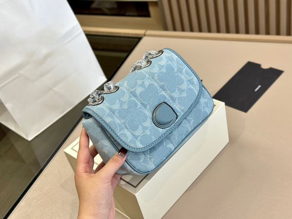 

designer baguette bag womens fashion travelling tote bags luxury leather shopping totes classic letters shoulder handbag
