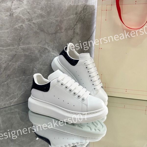 

2023 new luxurys mens designer shoes white black panda fuchsia grey fog rose whisper triple pink men women casual sneakers trainers xsd22111