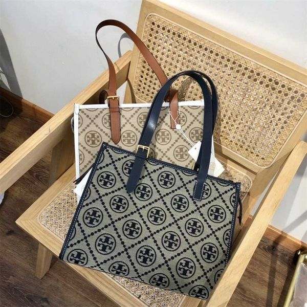 

68% off 2023 new bagbag designer tote hard bottom three-dimensional large bag printing