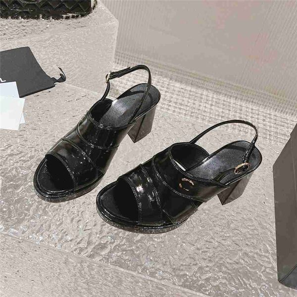 

fashion sandals 2023 channel women's high heels the latest styles to wear comfortable letter logo summer casual student sandals 017-01, Black