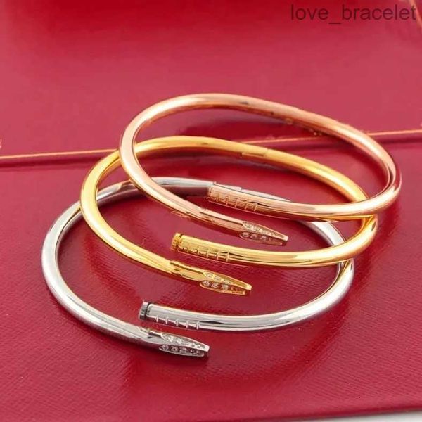 

love gold bracelet heart nail bracelet clover designer bangles for women mens bangle cuff stainless steel alloy diamond plated party gift we, Black