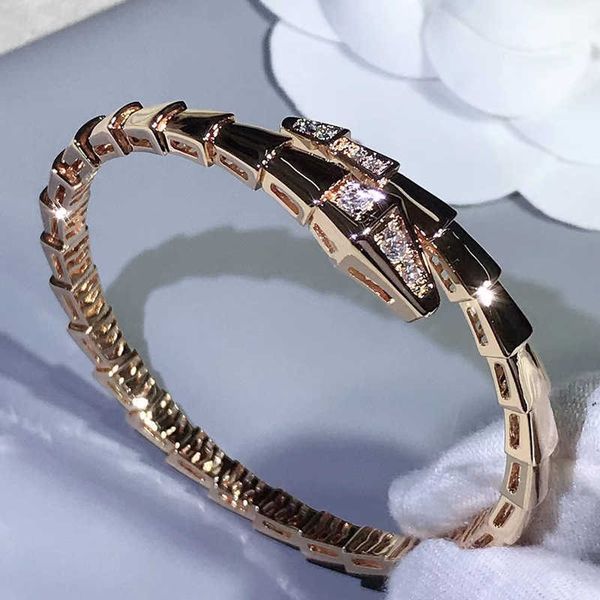 

v gold plated mijin snake bone bracelet head and tail diamonds handmade diamond inlay high end luxury good quality fashion, Golden;silver