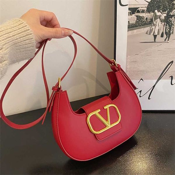 

68% off 2023 new bagdesigner women's one shoulder dumplings leisure cute baobao winter new fashion style girls' bag