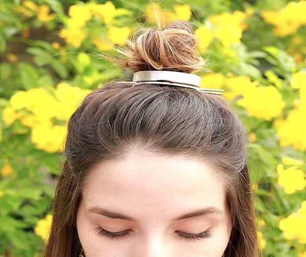 

original design high polished alloy round hair cuff bun cage minimalist bun holder cage hair stick wedding accessories3899839, Golden;white