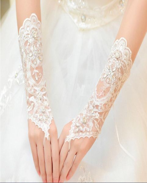 

2017 new bridal glove fingerless wedding gloves with beads whiteivory wedding dress elegant stock wedding accessories9659896, White