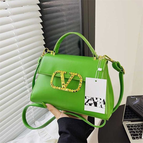 

60% off designer new city handbag one shoulder crossbody factory goods large capacity women's small square bag fashion style