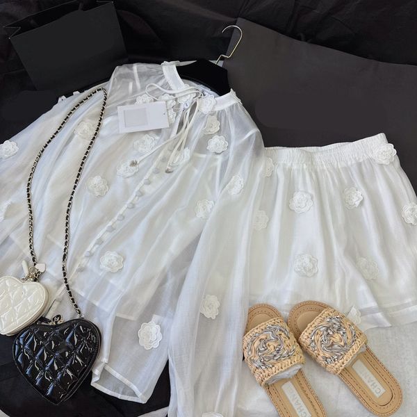 

2023 two piece shorts women's runway fashion women flower suit long sleeve casual high waist shorts elegant two piece set tracksuit, White
