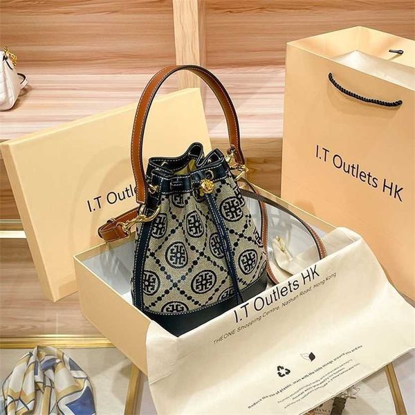 

61% off 2023 new bagbag designer hong kong's tody brunt tb genuine women's new canvas embroidered bucket crossbody small bag