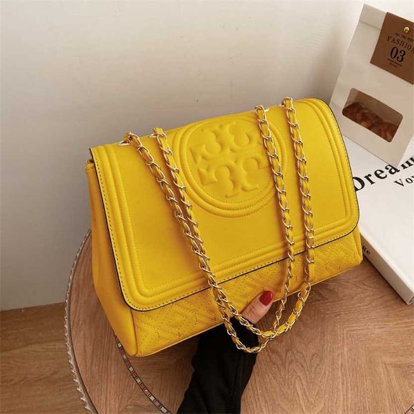 

61% off 2023 new bagdesigner new impressed chain small square lingge one shoulder crossbody fashion women's bag