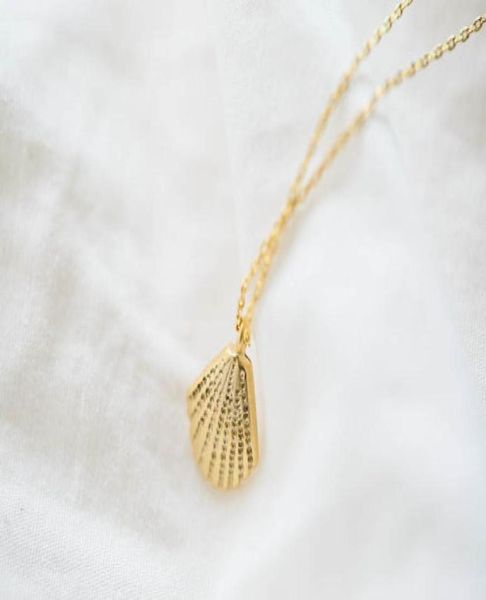 

fashion seashells pendant contracted necklace gold silver rose color optional1378421
