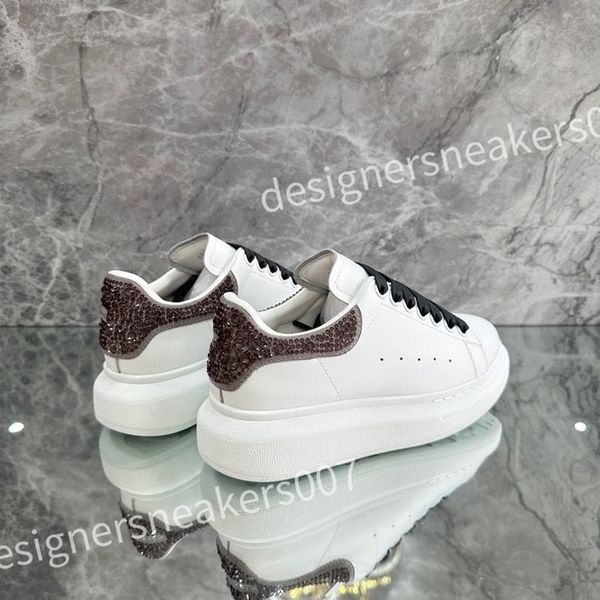 

2023 new luxurys designer shoes sprint runner sneakers men women casual leather outdoor alexander shoe low pink trainers xsd221117, Black