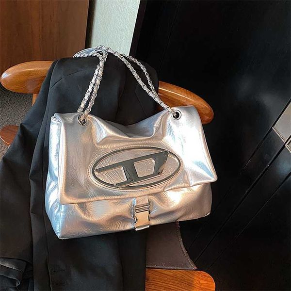 

61% off 2023 new bagdesigner advanced dingdang chain underarm large capacity casual tote new trend wandering big bag girl