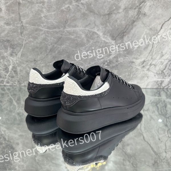 

2023 new luxury sneakers casual alexander shoe tread slick chaussures high triple royal pale lace up sneaker men platform womens trainers xs, Black