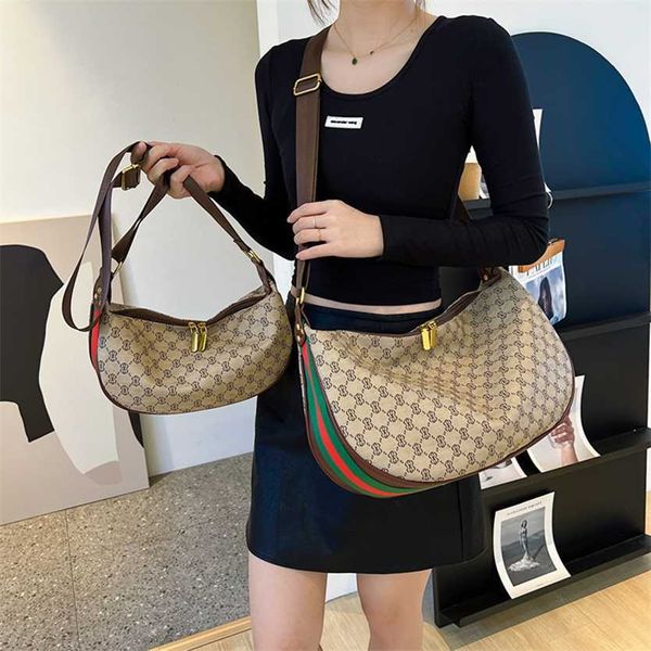 

22% off handbag designer 2023 baobao women's autumn new broadband network red printing dumpling versatile shoulder bag