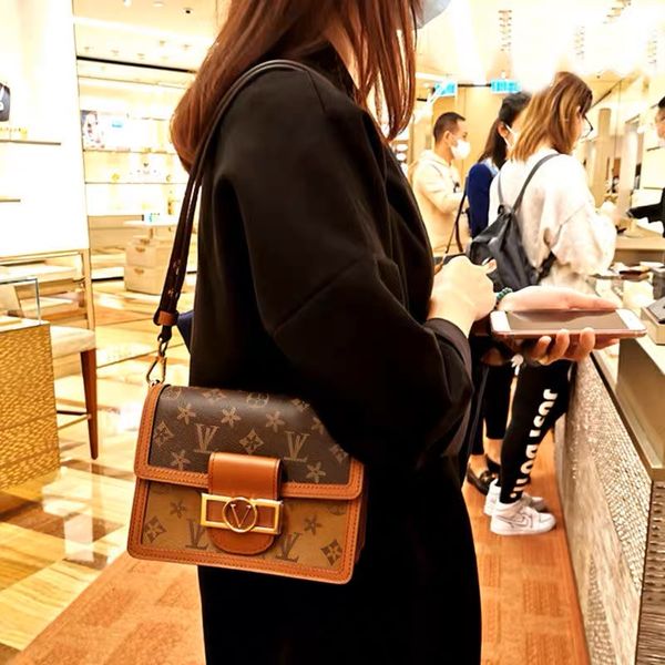 

dauphine luxury designer bags handbags 10a leather classic chain shoulder bags fashion crossbody women messenger wallet purses m45958 dhgate