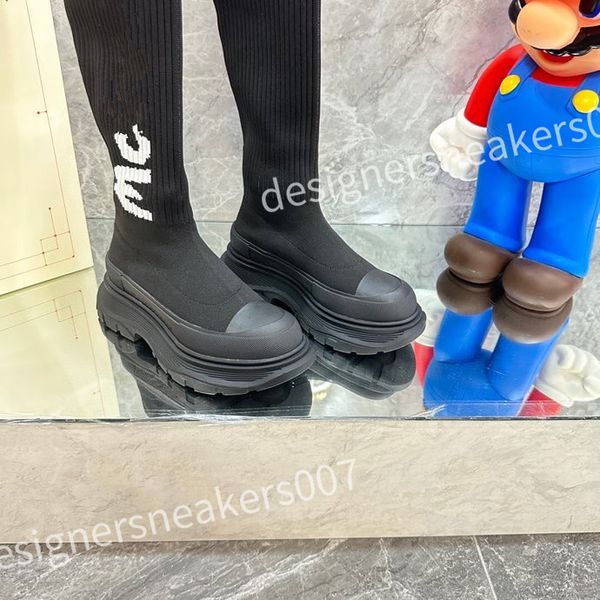 

2023 shoe autumn and winter men sneaker male star fashion casual shoes mens socks shoes double non-slip soles 35-46 sneakers xsd221120, Black