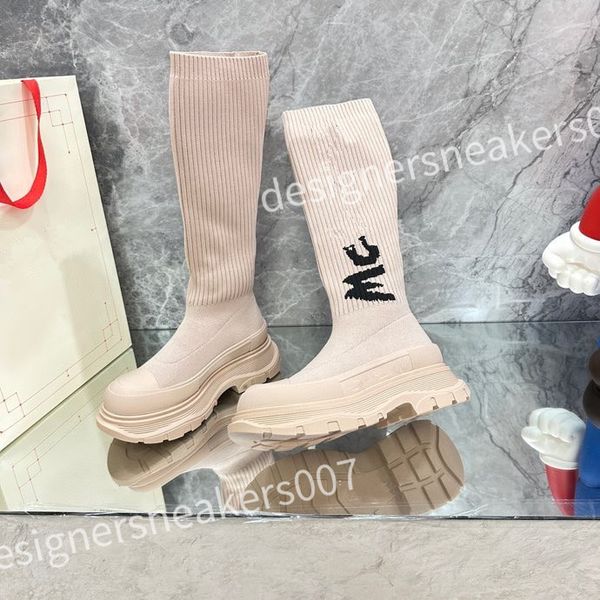 

2023 new luxurys shoe autumn and winter men sneaker male star fashion casual shoes mens socks shoes double non-slip soles 35-46 sneakers xsd, Black