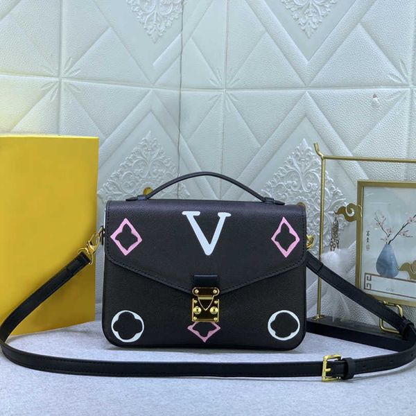 

fashion pocket handbag r leather shoulder bag m40780 m45823 luxury women evening dress crossbody bag courier purse