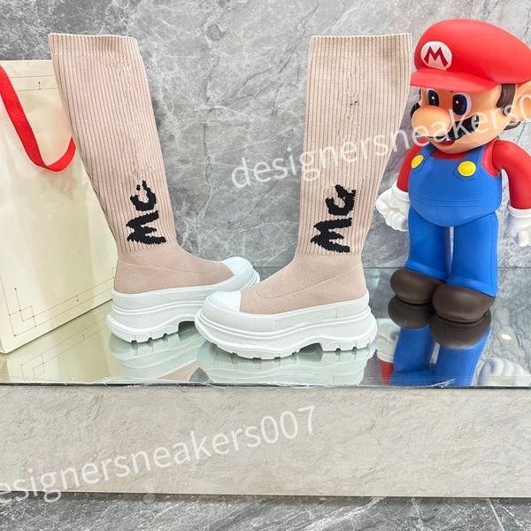 

luxury shoe autumn and winter men sneaker male star fashion casual shoes mens socks shoes double non-slip soles 35-46 sneakers xsd221120, Black