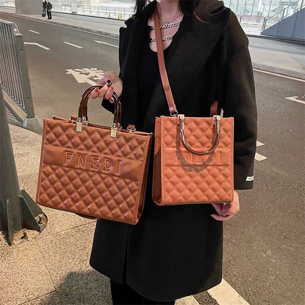

62% off 2023 new bagdesigner lingge capacity tote women's handbag new fashion autumn/winter large embroidered thread checkered shoulder