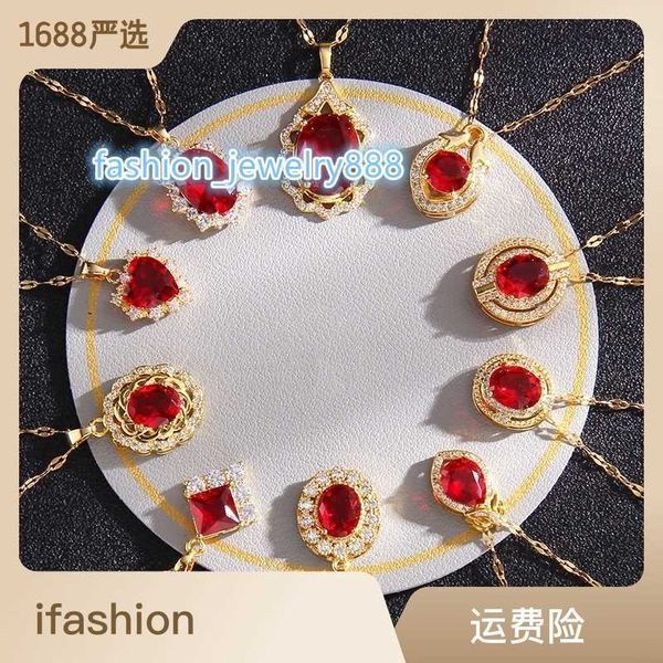 

vintage red moissanite necklace pendant, designed by female minorities, ins style love diamond crystal necklace pendant jewelry ing, Black