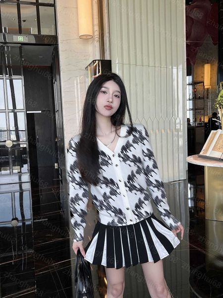 

23ss womens knits womens designer clothing long sleeve cardigan with jacquard knitted wheat print womens clothes, White