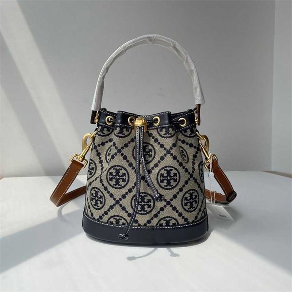 

68% off 2023 new bagdesigner women's small tb jacquard bucket liu wen same style handbag versatile casual shoulder crossbody bag