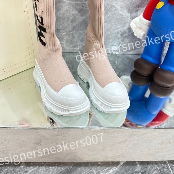

new luxury shoe autumn and winter men sneaker male star fashion casual shoes mens socks shoes double non-slip soles 35-46 sneakers xsd221120, Black