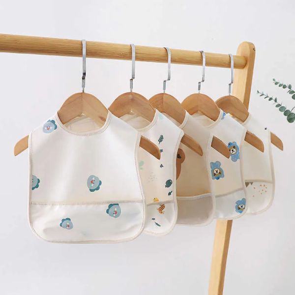 

bibs burp cloths cute cartoon baby bib with adjustable animal pattern waterproof sleeveless apron saliva towel dropper g220605 qlu him