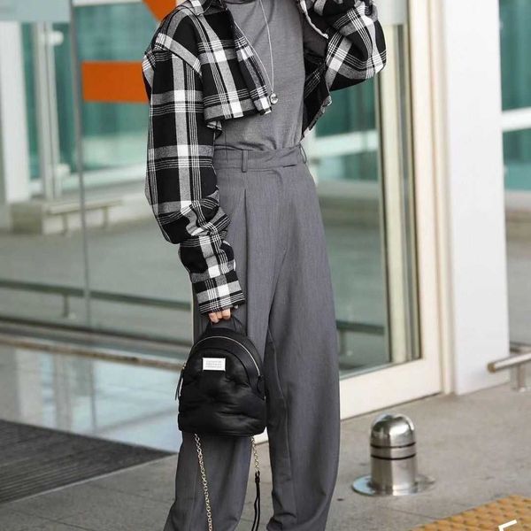 

luxuries designers niche margiela magilla men and women's mm6 sheepskin cross-body shoulder waist bag chest bag cloud bag 1n3x