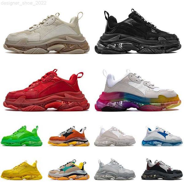 

2021 casual women mens dad shoe paris 17fw luxurys designers shoes triple s clear sole sneakers vintage track crystal bottoms outdoor joggin, Black