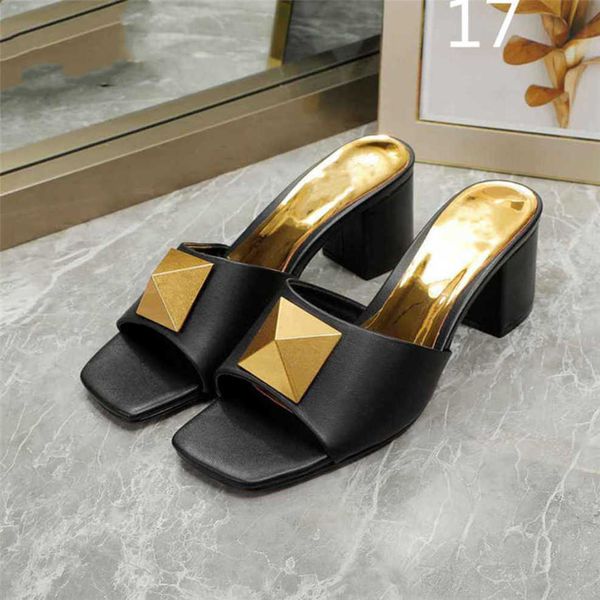 

casual valentinolies fashion sandals the latest letter style comfortable soft men and women summer flat bottom slippers 04-09 d0b8, Black