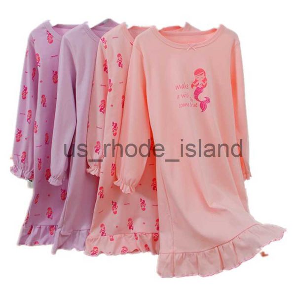 

pajamas girl strawberry mermaid design nightgown dress children pajama clothes size 110-175 mom kids family costume pajamas soft dress x0721, Blue;red
