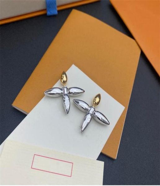 

luxury designer jewelry stud women earring letter earrings copper gold plated elegant wing charm earrings fashion new style8703263, Golden