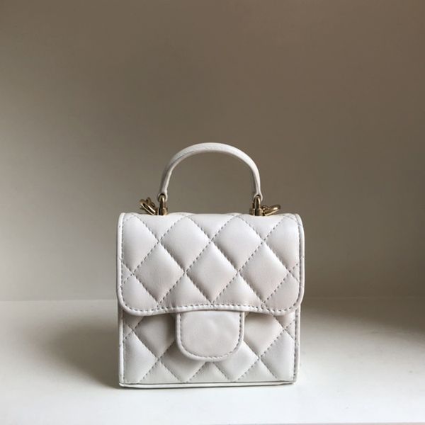 

designer mini cosmetic bags luxury flap bags 1:1 quality lambskin chain bags 11cm with box mc097