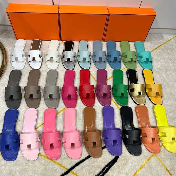 

2023 designer sandals for womens slides classic oran leather flat flip flops sandal luxury sandalias fashion summer beach slippers with box, Black