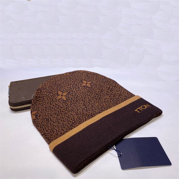 

new fashion men's hat scarf set winter scarf hat set of 2 men's and women's warm knit hat outdoor sports warm skull hat gift, Blue;gray