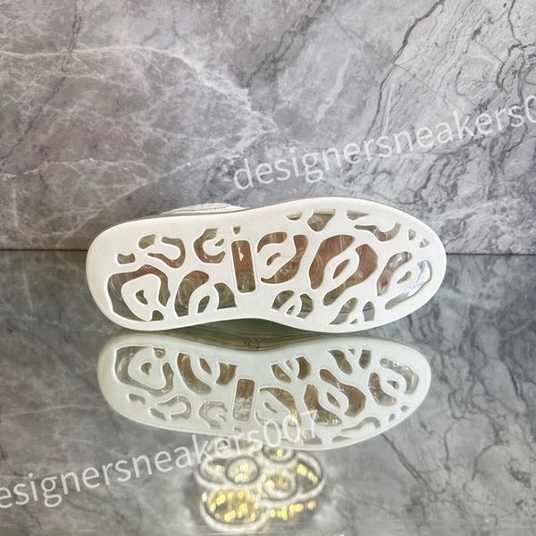 

luxurys designer stage leather increased casual shoes fashionable sports fashion platform mens womens white lace up alexander sneakers xsd22, Black