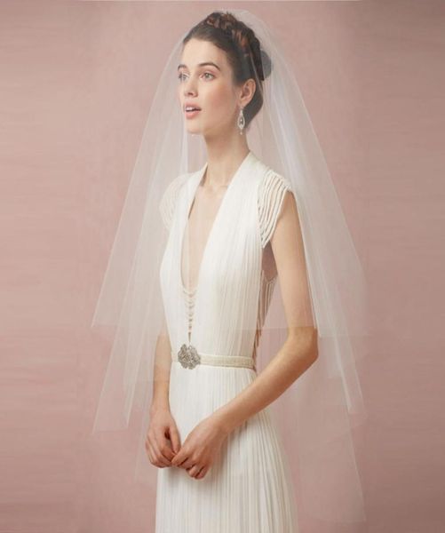 

ivory fingertip length bridal veils soft nylon tulle wedding veil raw cut 70quot diameter single layer circle veil with comb lon7980400, Black