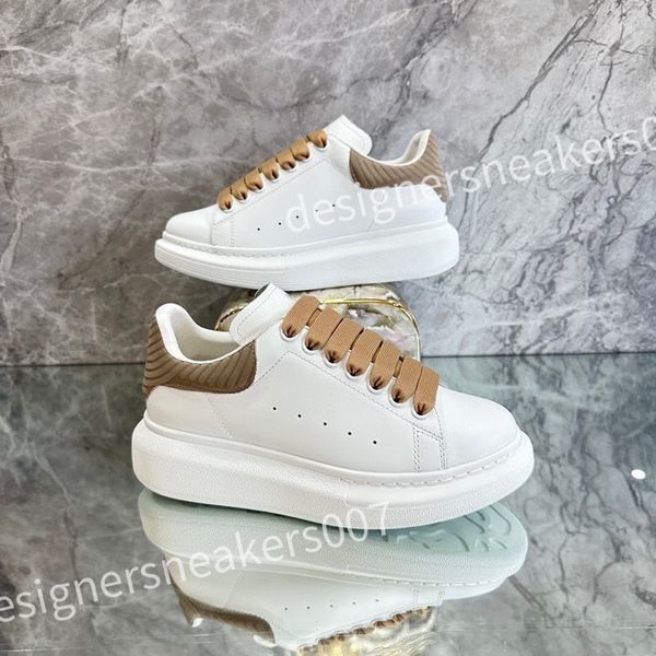 

2023 luxurys casual shoe trainer womens flat platform designer oversized white black leather mens designer woman shoe men designer sneaker x