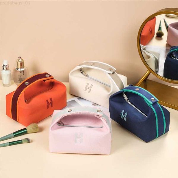 

fashion ins wind travel wash bag large capacity canvas portable makeup bag portable women's cosmetics storage bag